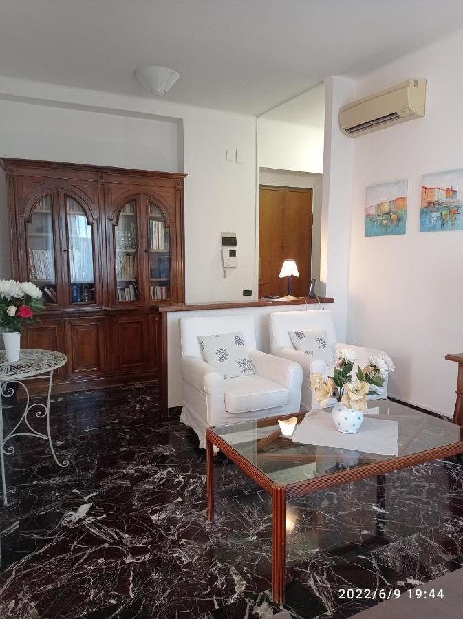 Down Town Emily Apartment La Spezia Exterior foto